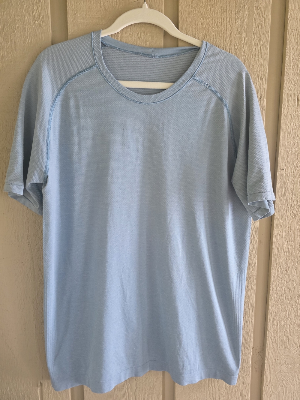 Men's Light Blue Short Sleeve Performance Tee